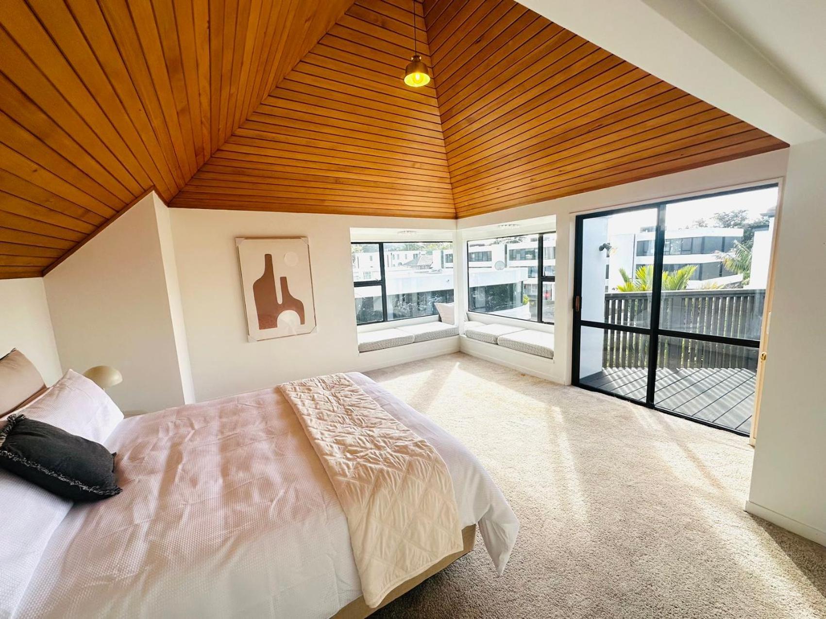 Spacious Mission Bay 100m To The Beach, Seaview, Private Garden, Netflix *