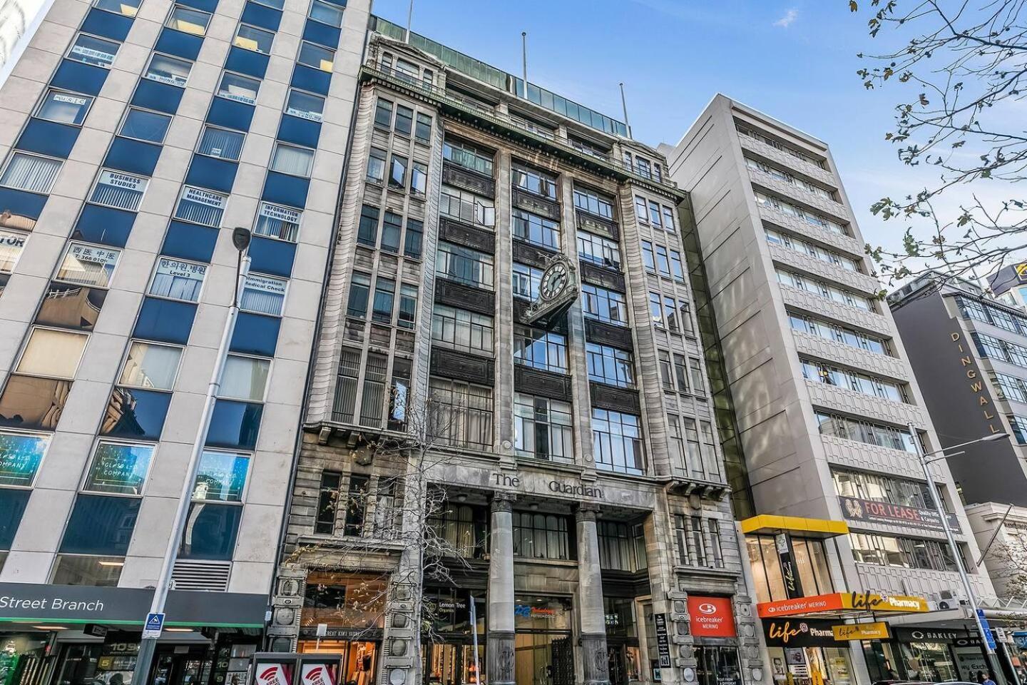Historic Modern Luxury 1-bedroom On Queen Street *