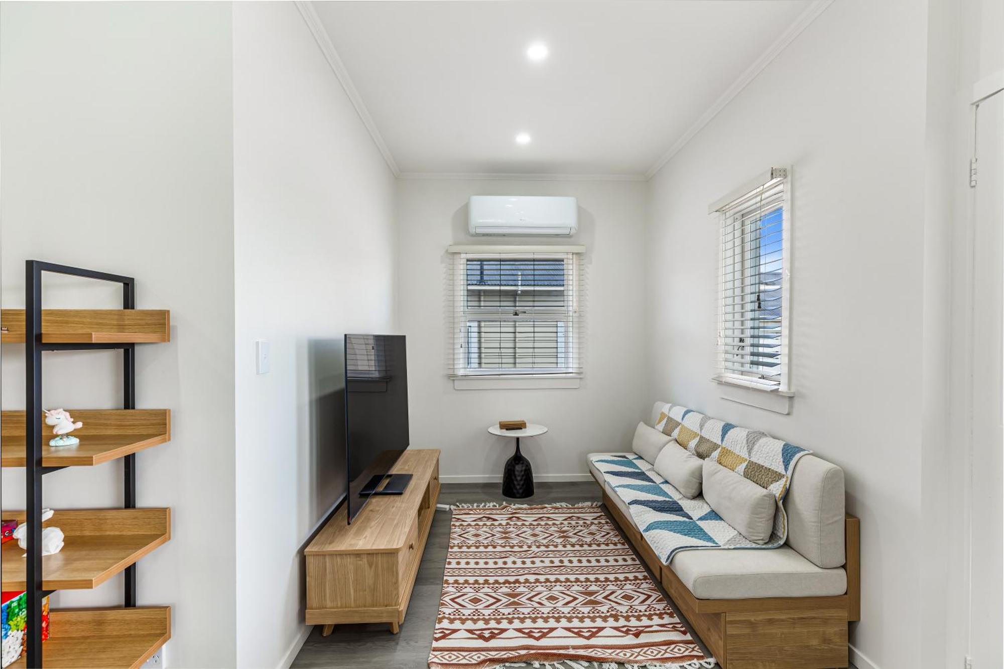 3br W Ample Parking 10 Min To Cbd Auckland