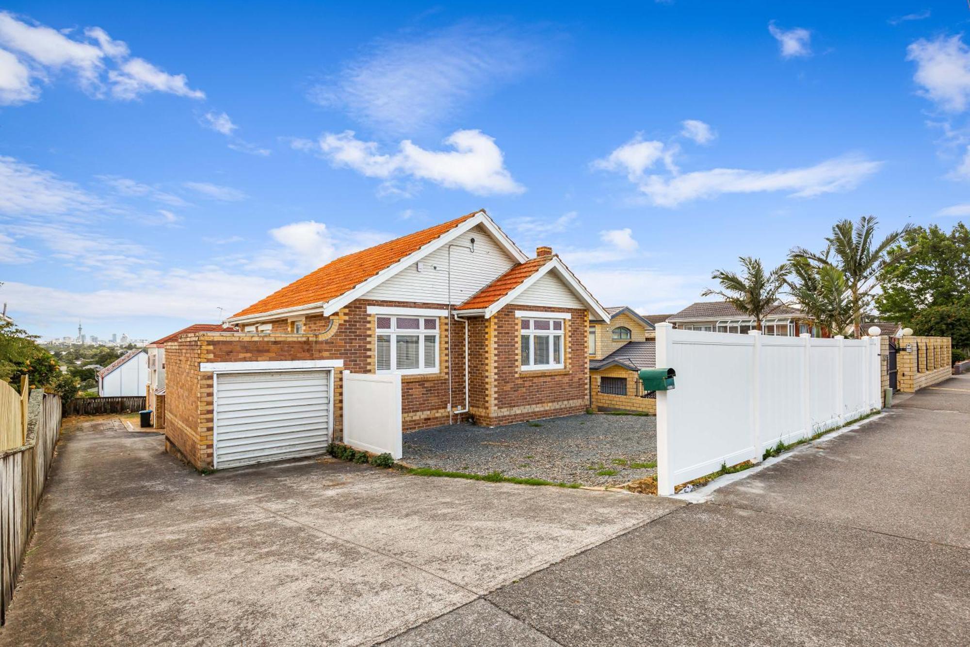 Holiday home 3br W Ample Parking 10 Min To Cbd