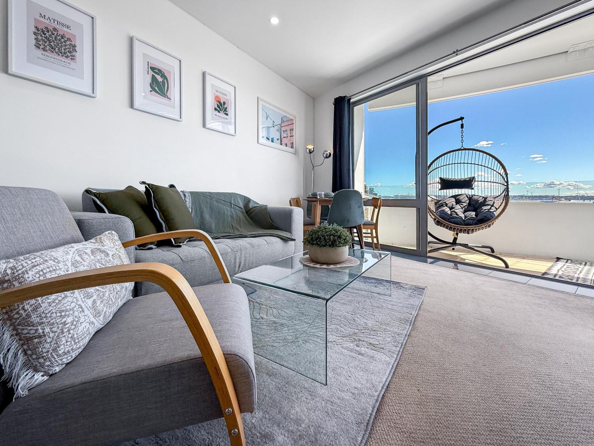 Le Mirage- Stylish, With Pools, Sauna, Apartment *