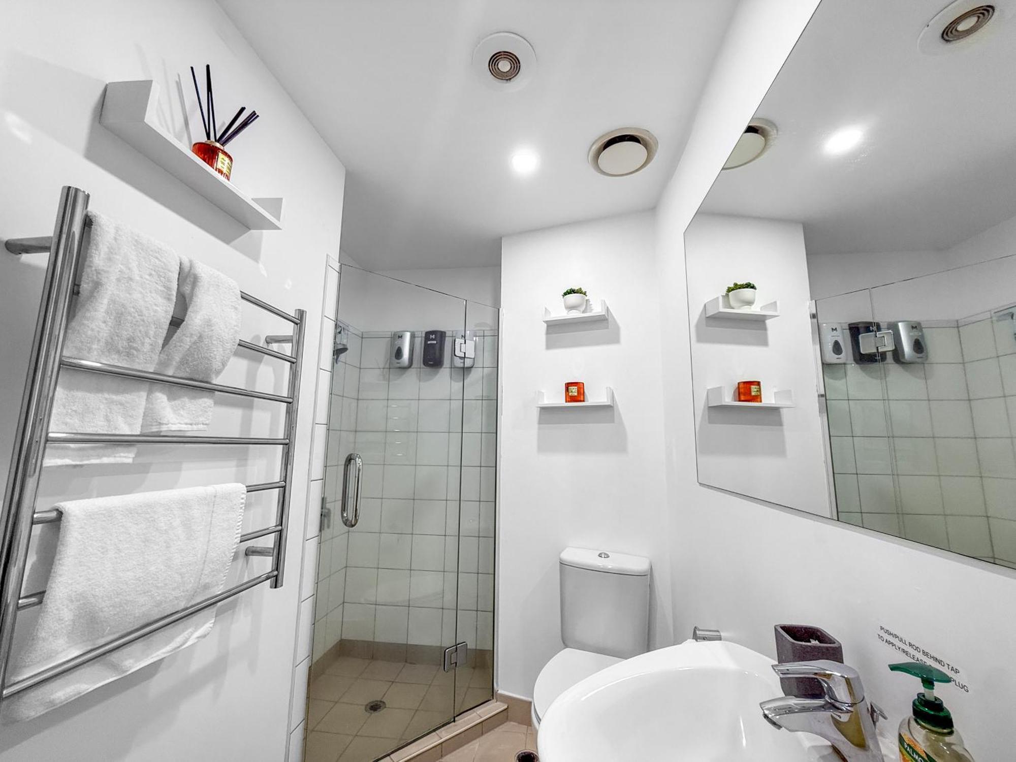 Le Mirage- Stylish, With Pools, Sauna, Apartment Auckland