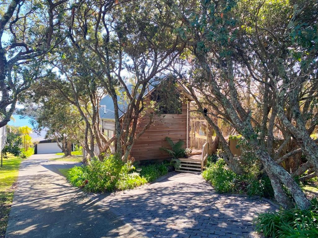Tindalls Hideaway - 200 Steps To * Auckland