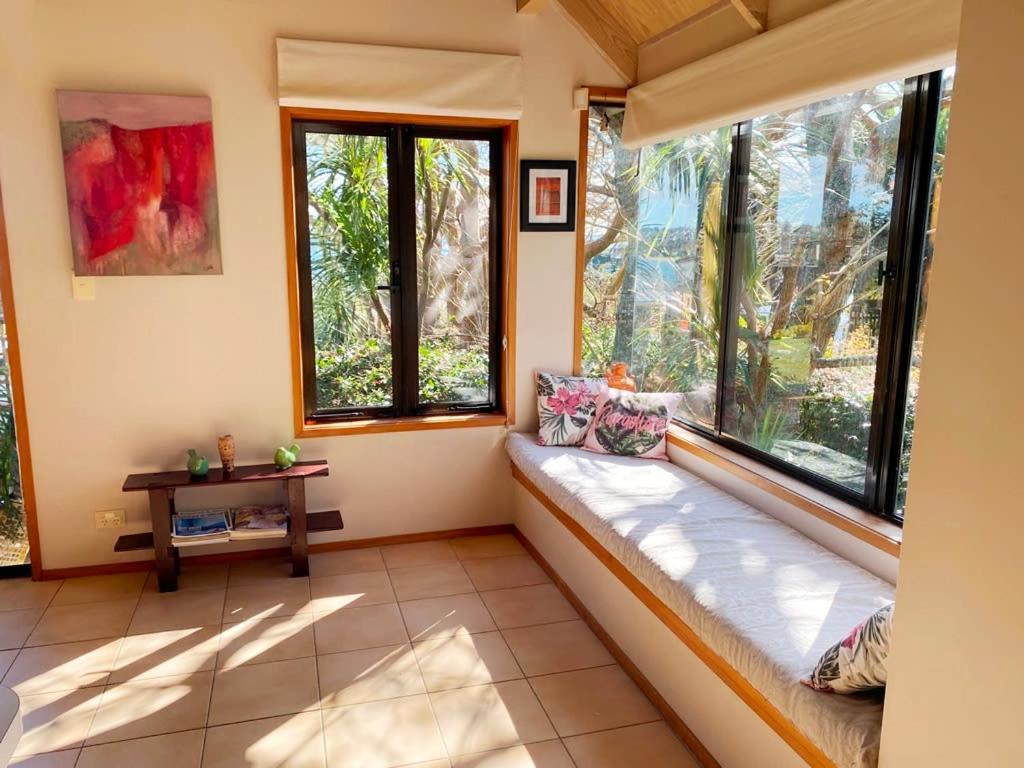 Tindalls Hideaway - 200 Steps To Holiday home