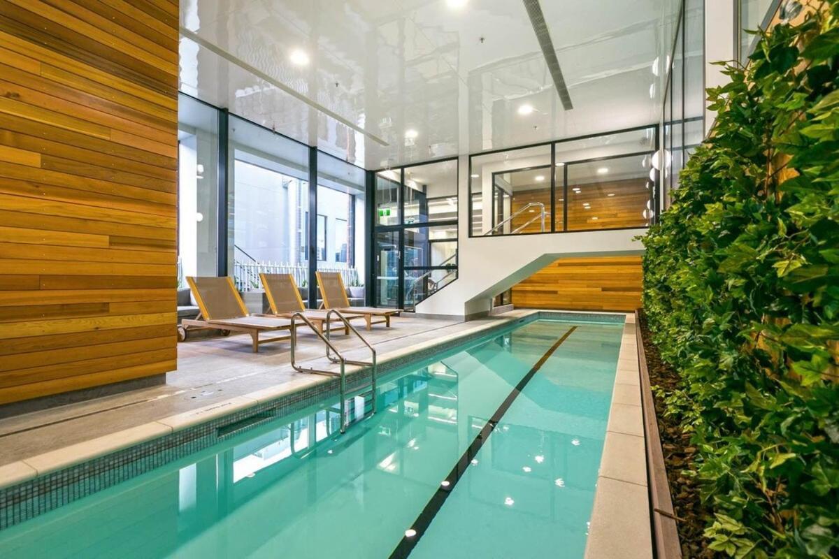 Apartment In In Front Of Sky Tower Auckland