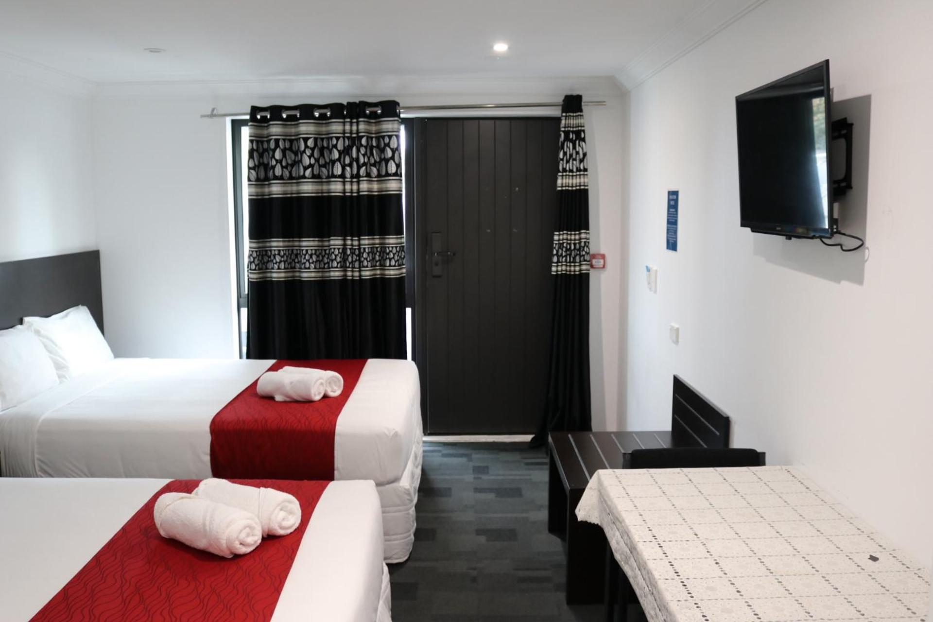Krishna - Newly Built In Papakura Motel *