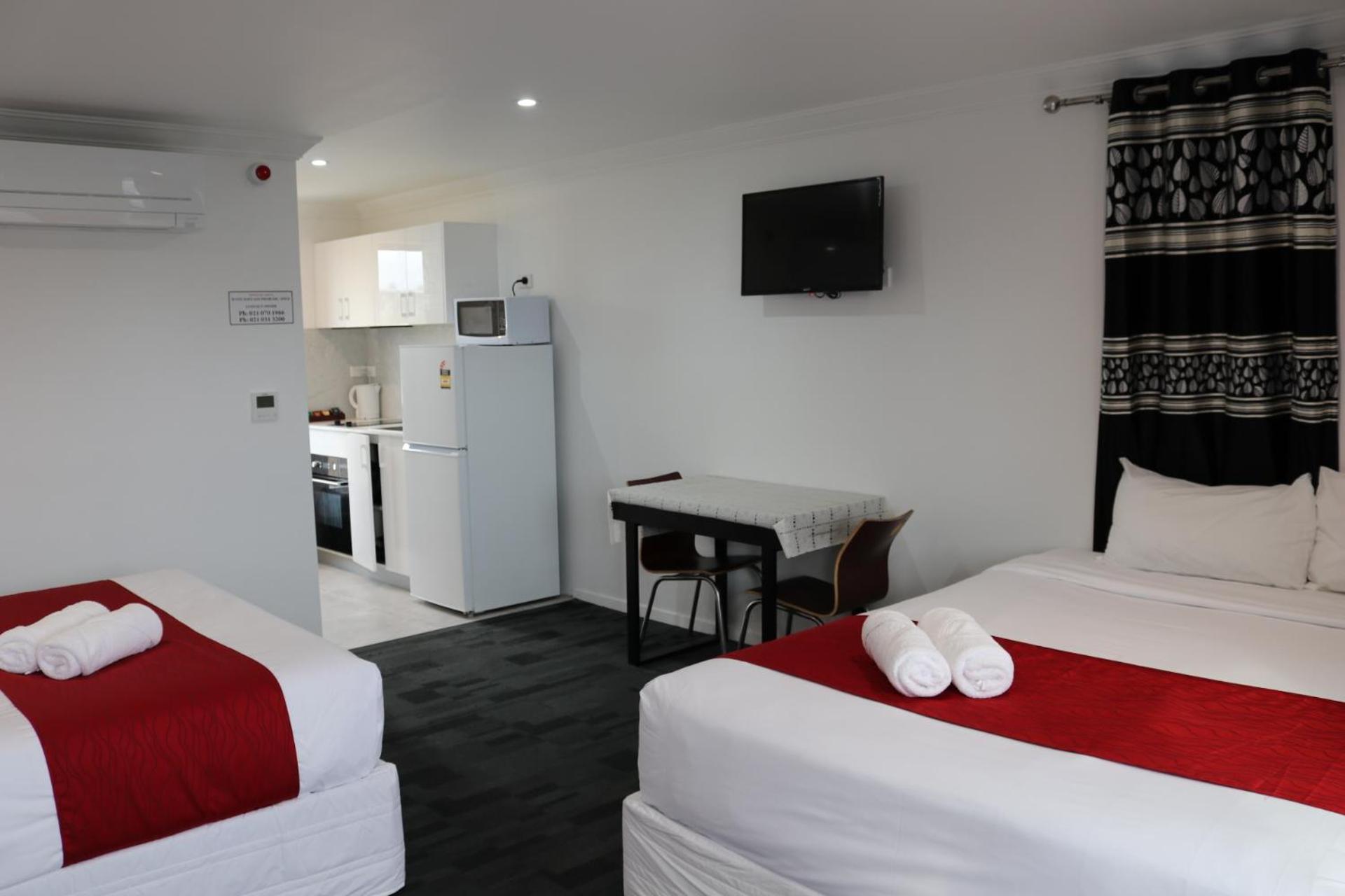 Motel Krishna - Newly Built In Papakura