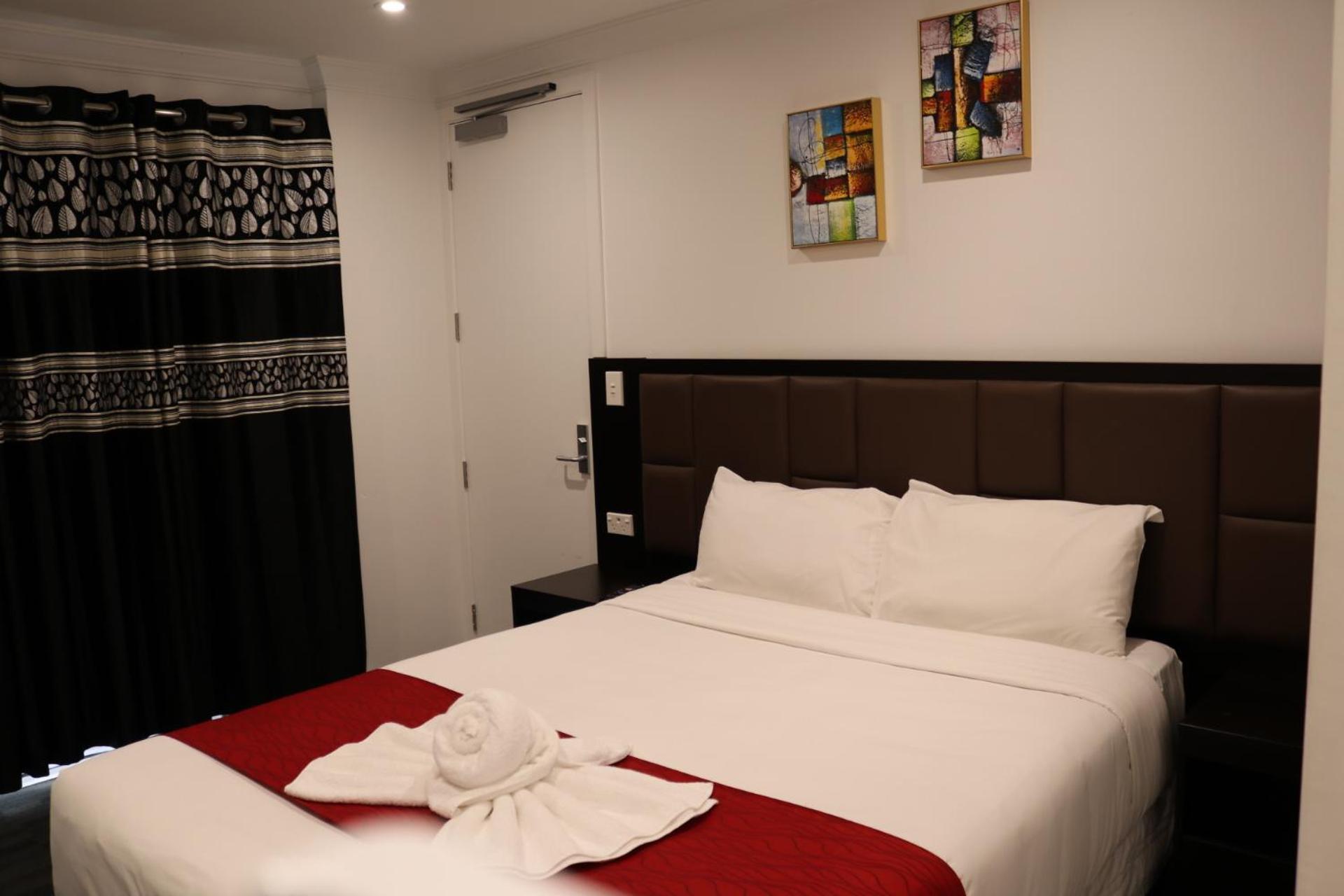Krishna - Newly Built In Papakura