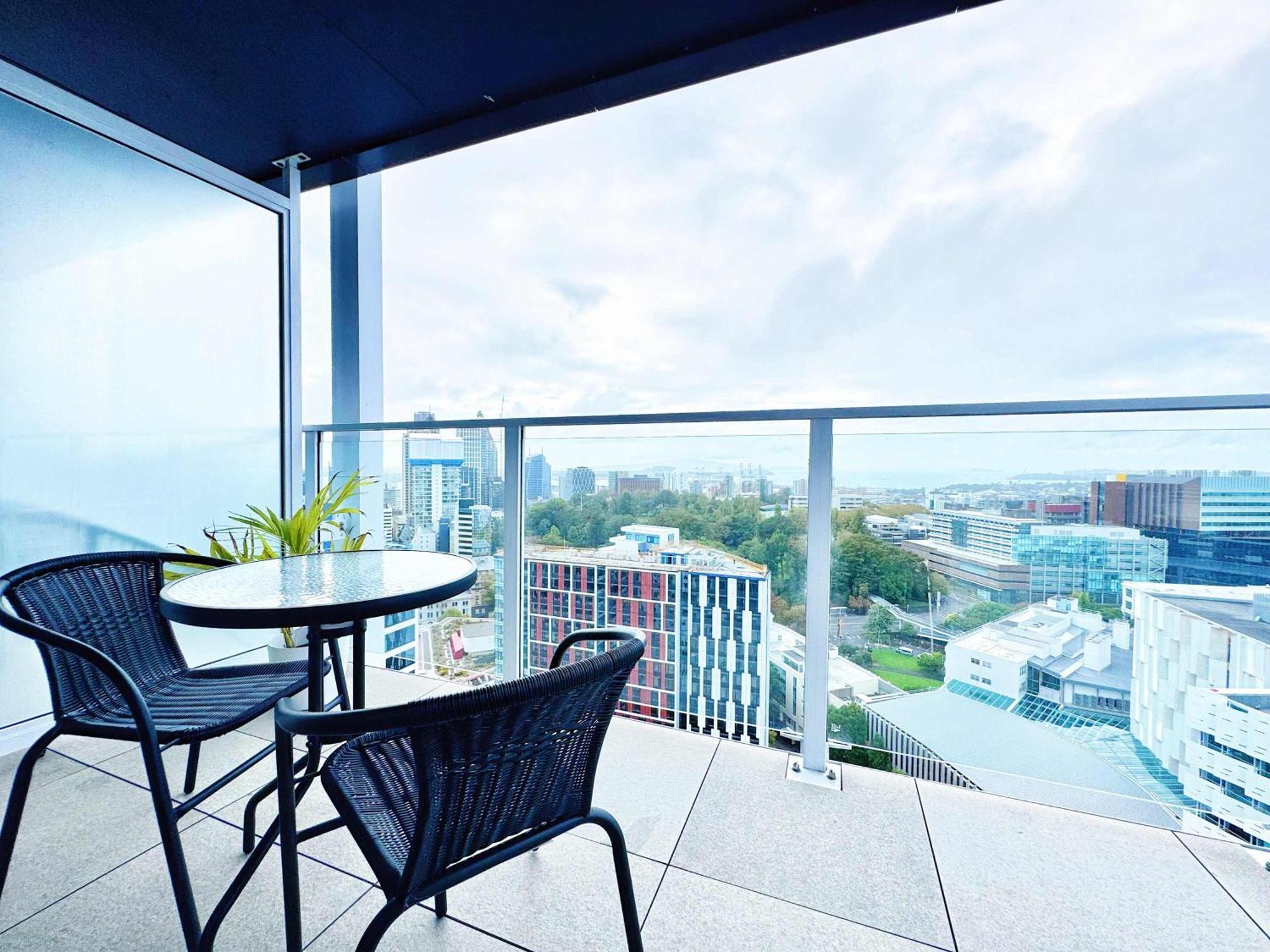 Amazing Seaview Stylish Near Aotea Square Apartment Auckland
