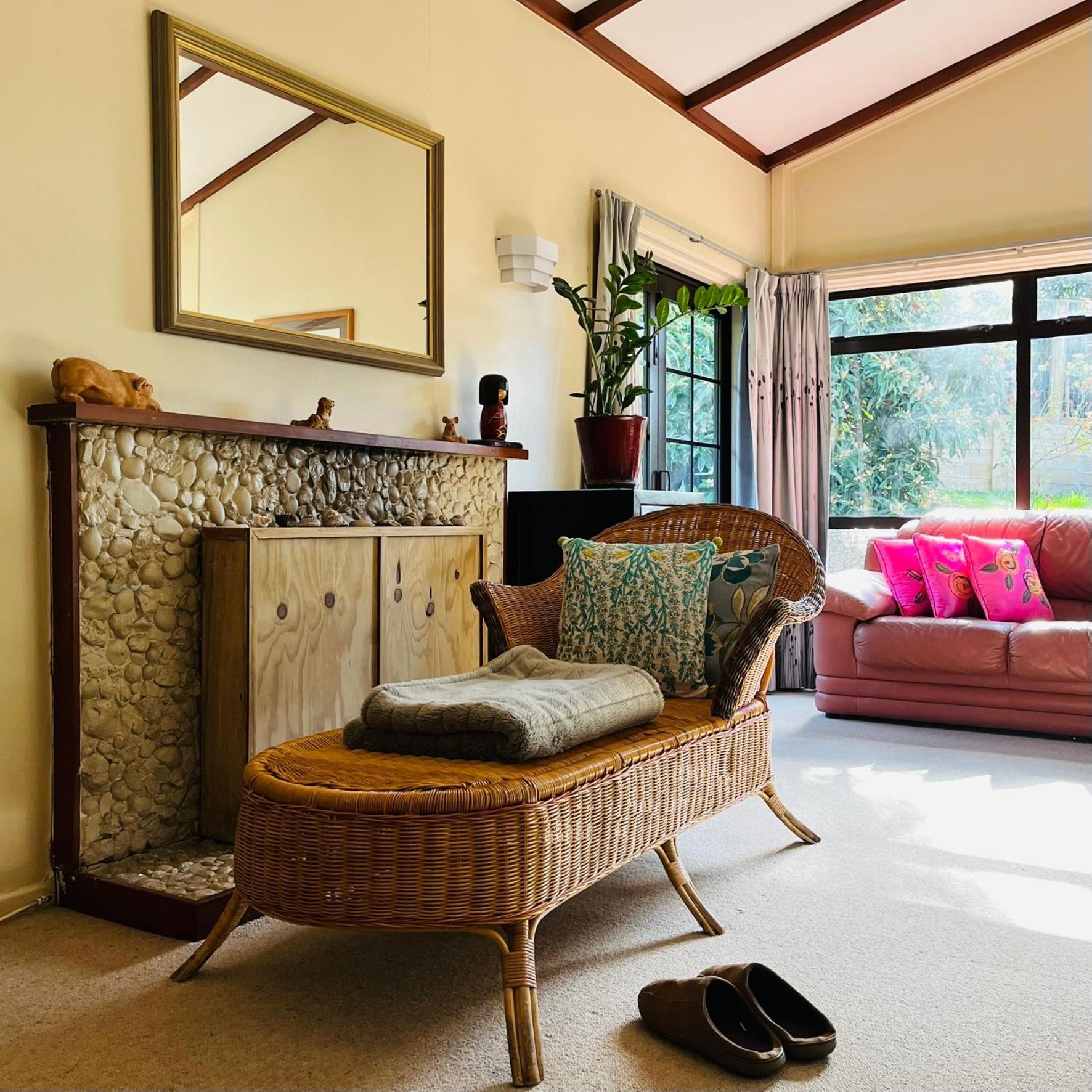 Peaceful Bay Charmer Holiday home *