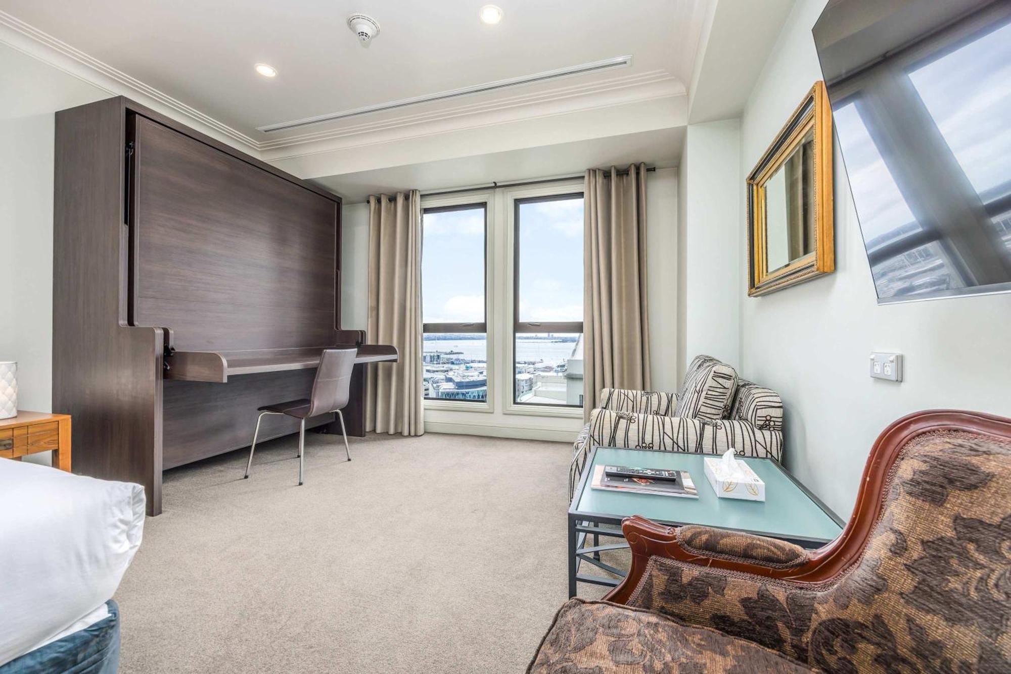 View W Rooftop Pool, Gyms In Cbd Auckland