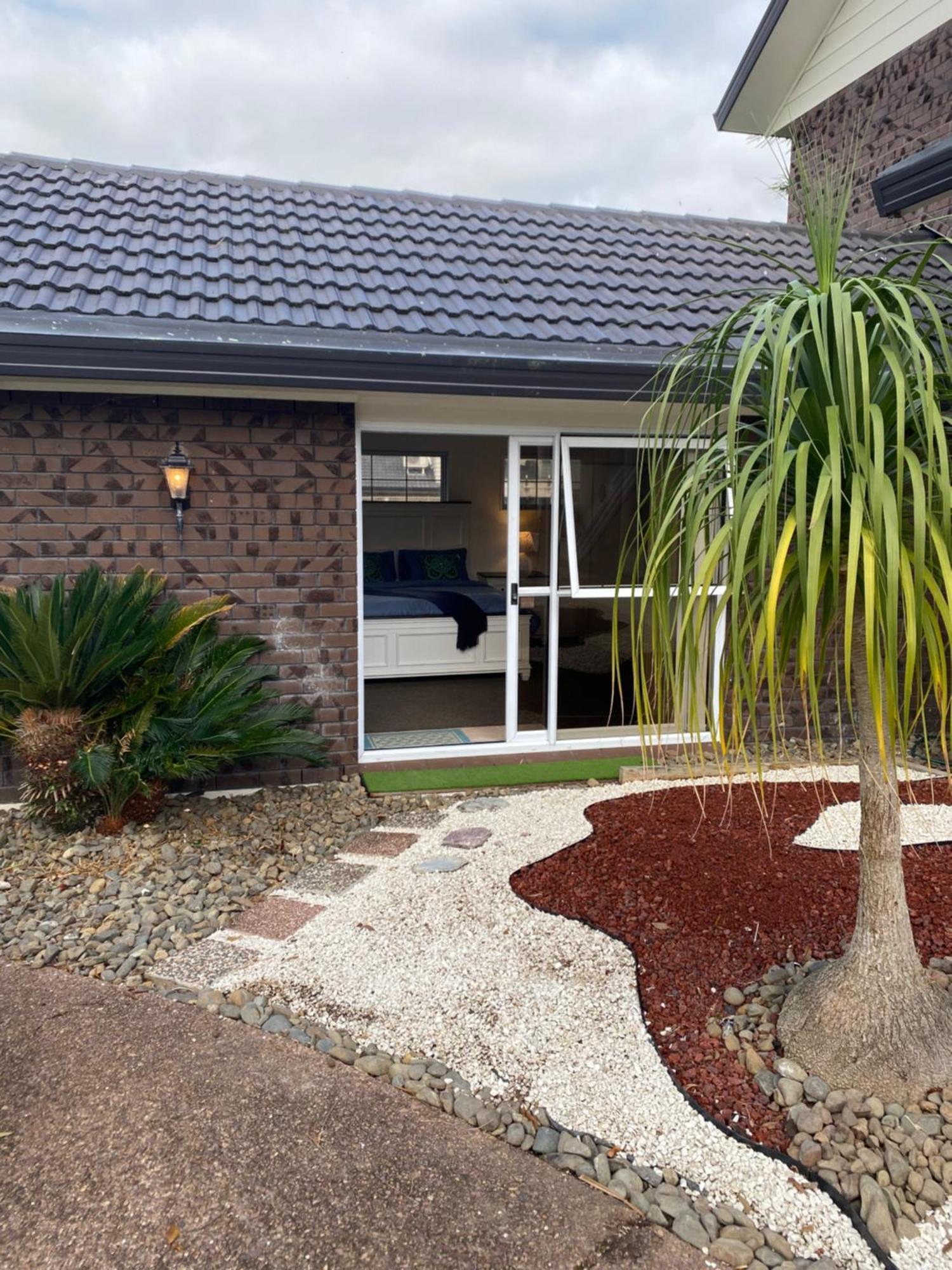 Serenity 1 * Auckland