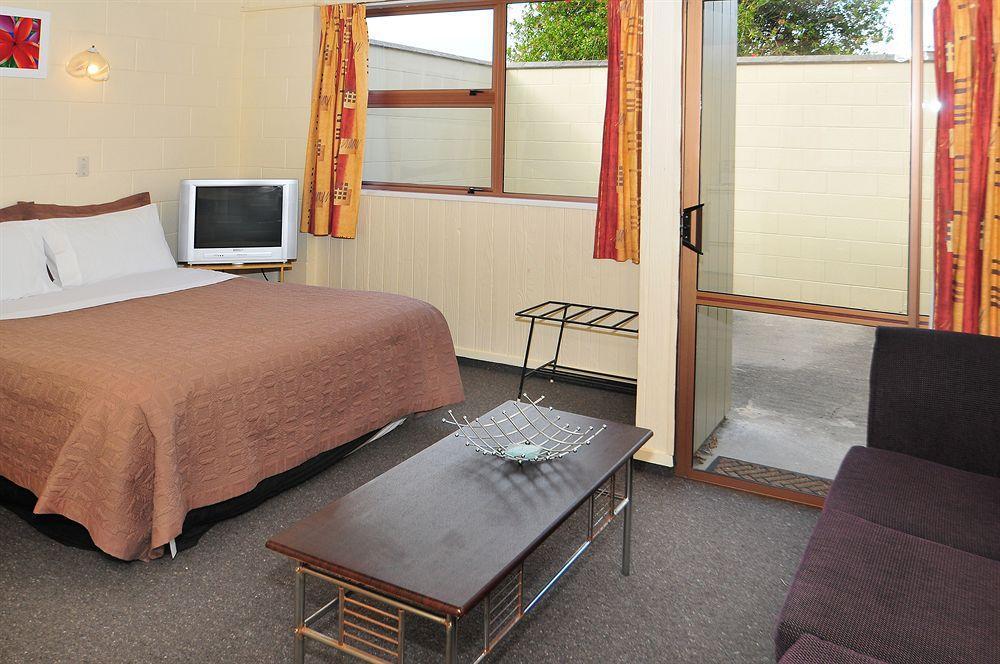 Howick Motor Motel 3*
