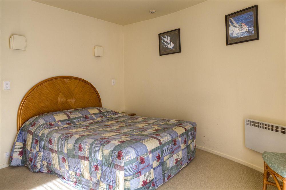 Of Sails Motel 4*