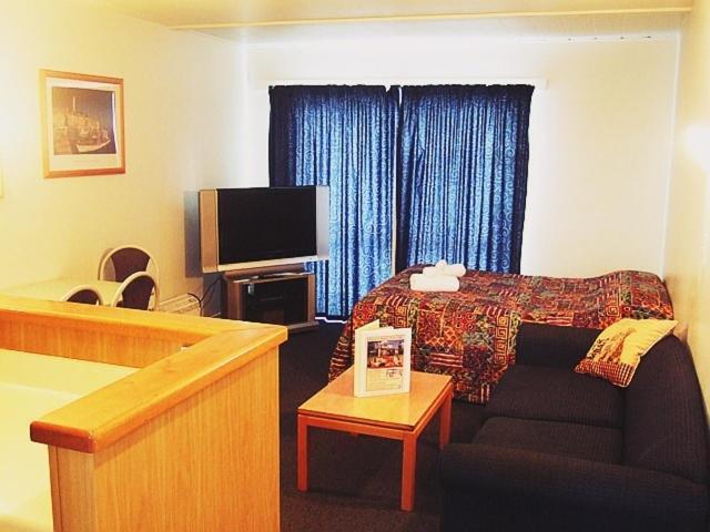 Manukau Heights Motor 3* Auckland