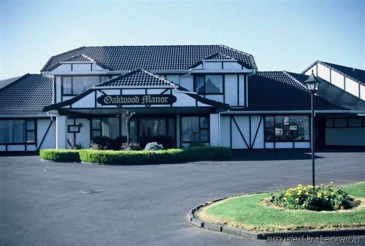 Motel Oakwood Manor Motor