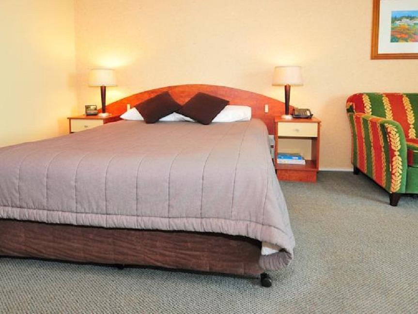 Aristotles North Shore Motel 4*