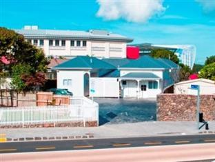At Eden Park Motel 4*
