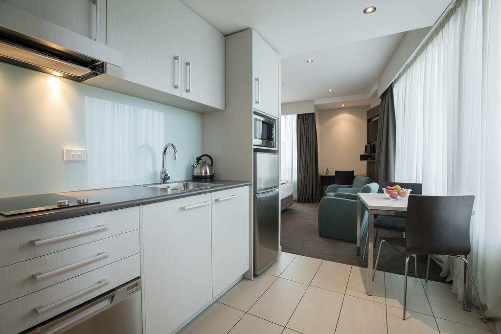 Quest Highbrook 4*
