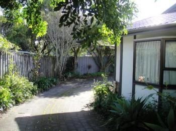 Hotel Epsom Motor