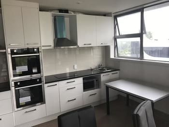 Goodview * Auckland