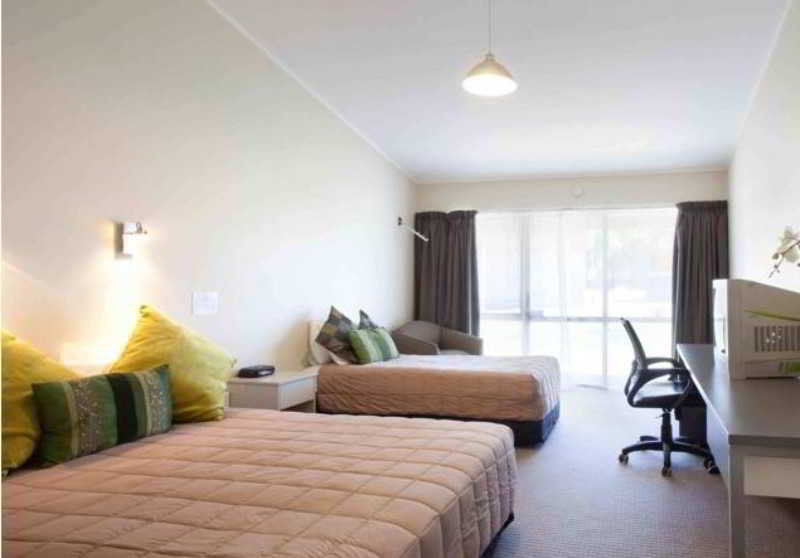 Airport Kiwi 3* Auckland