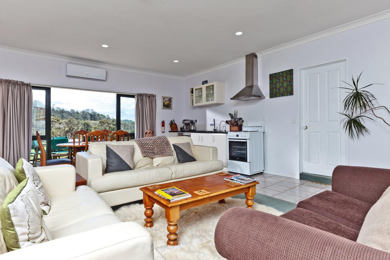 Bed & Breakfast Okura River Estate Getaway Auckland