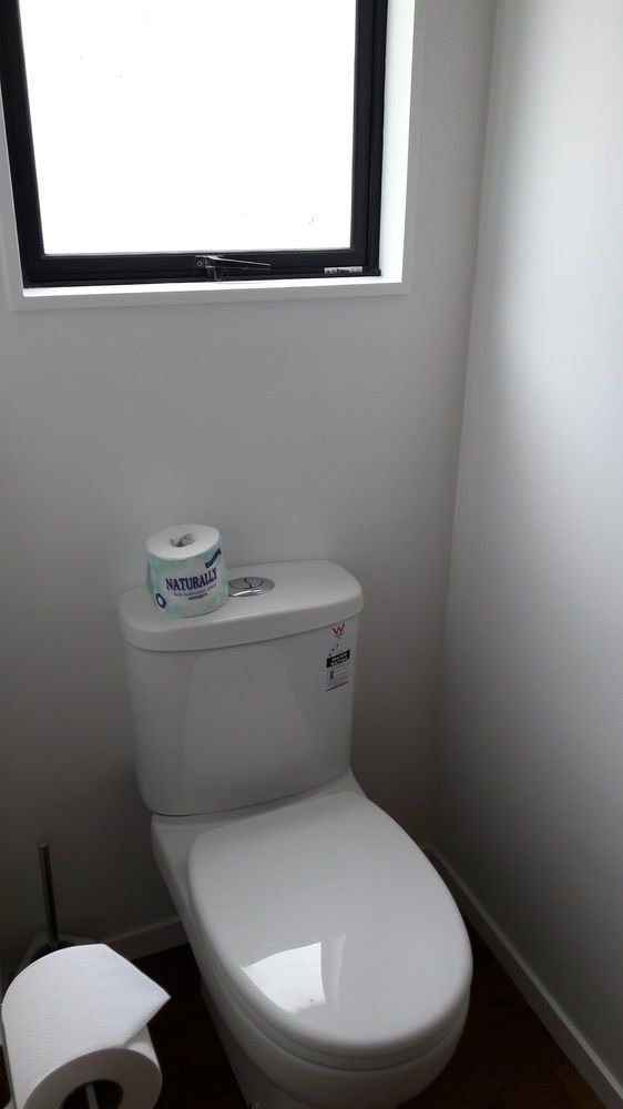 Airport Motel 3*