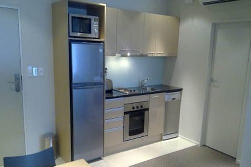 Quest On Hobson Serviced 4*