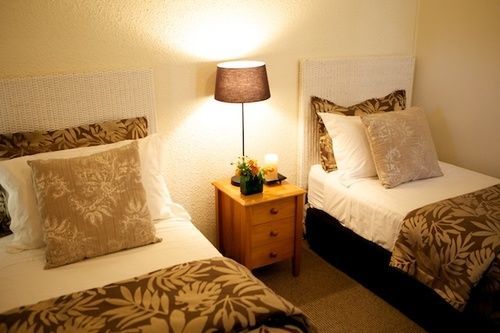 Emerald Motel 4*