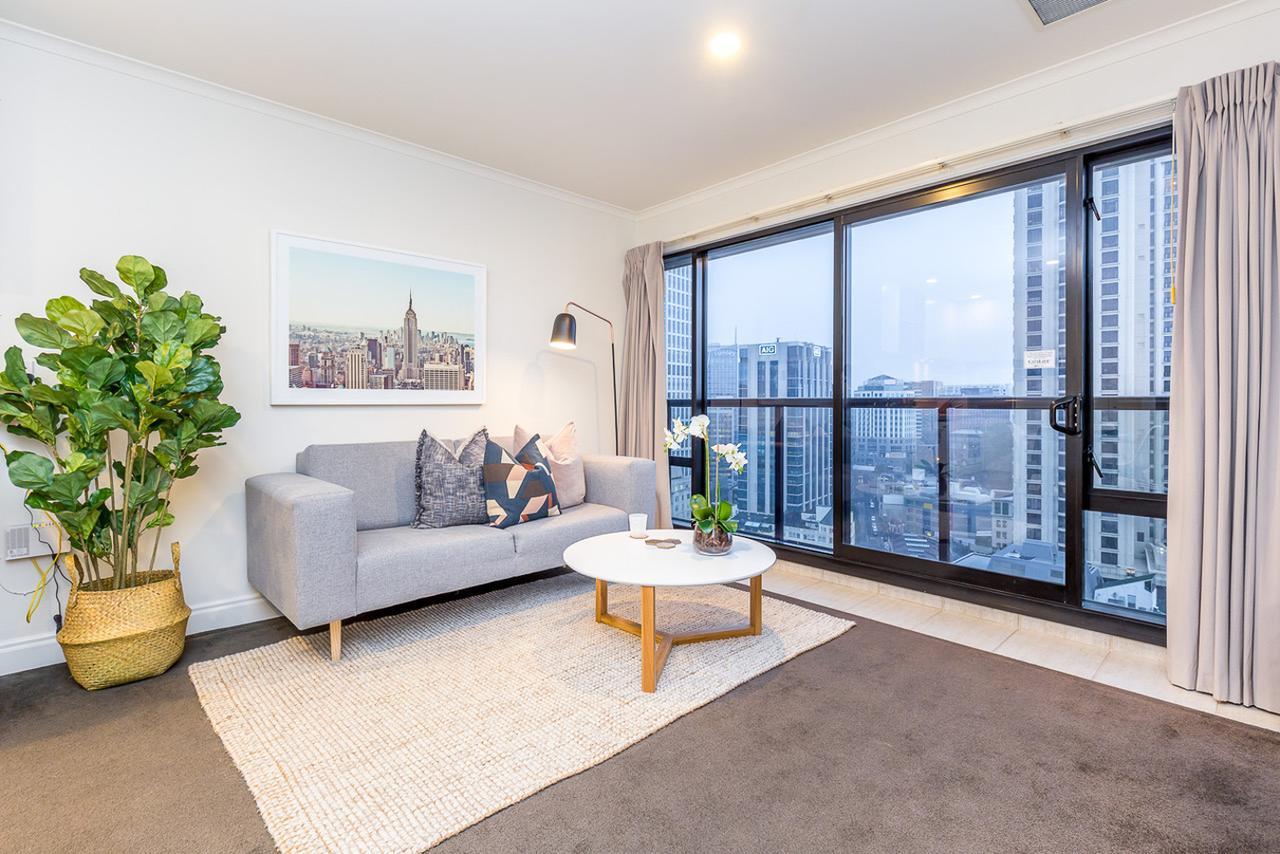 Lovely Apartment! Views, Pool And Gym