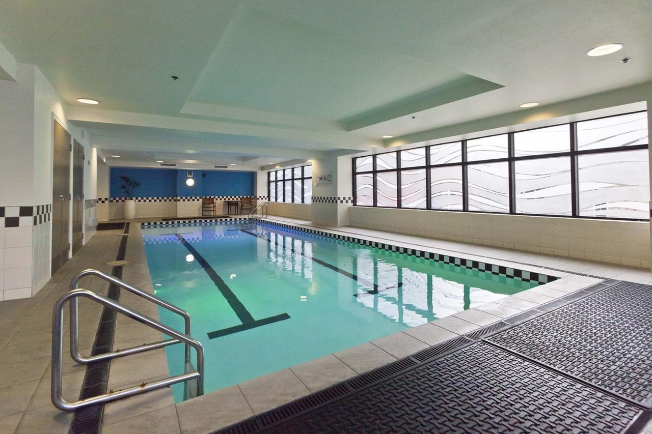 Lovely Apartment! Views, Pool And Gym *