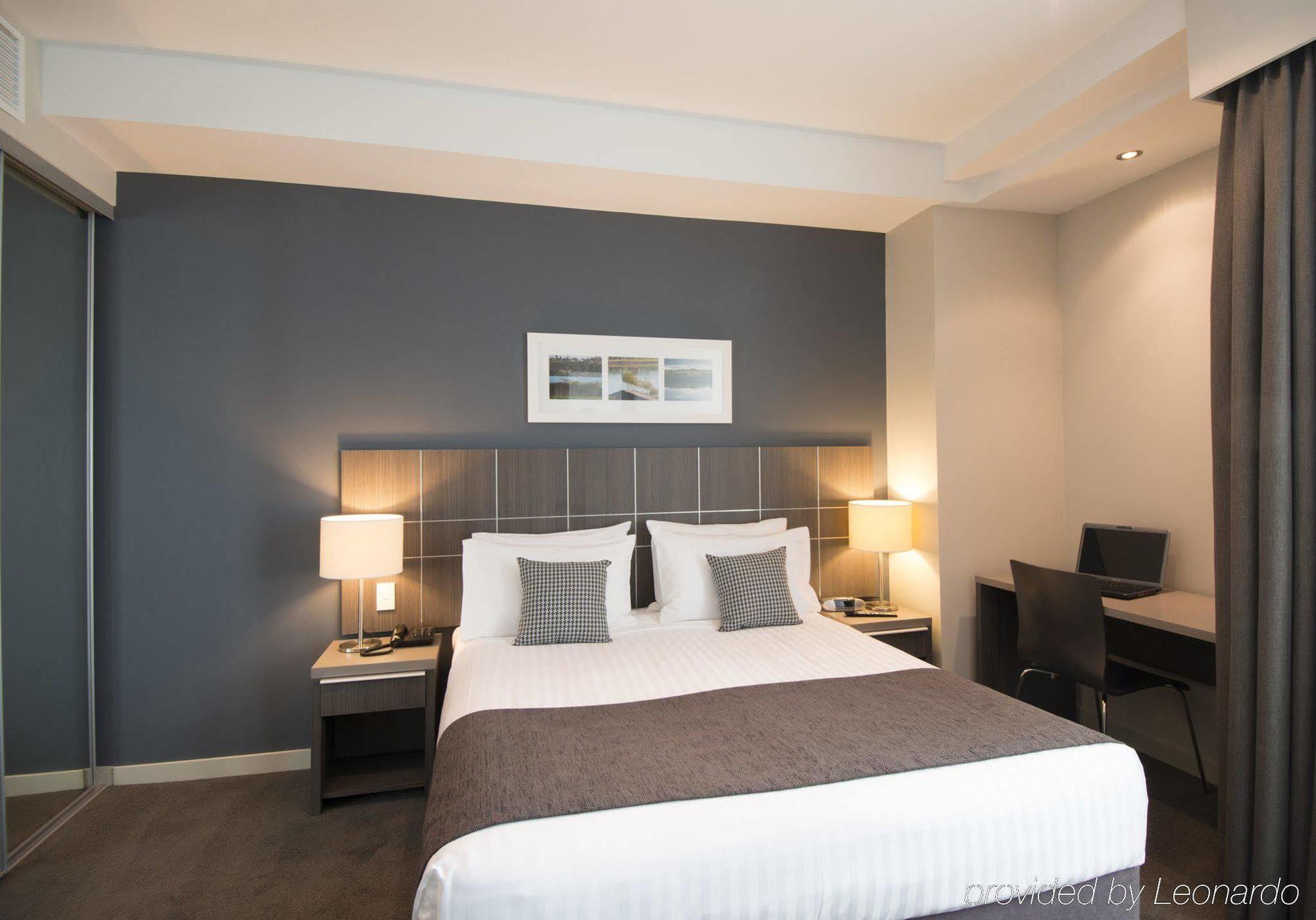 Aparthotel Quest Highbrook 4*