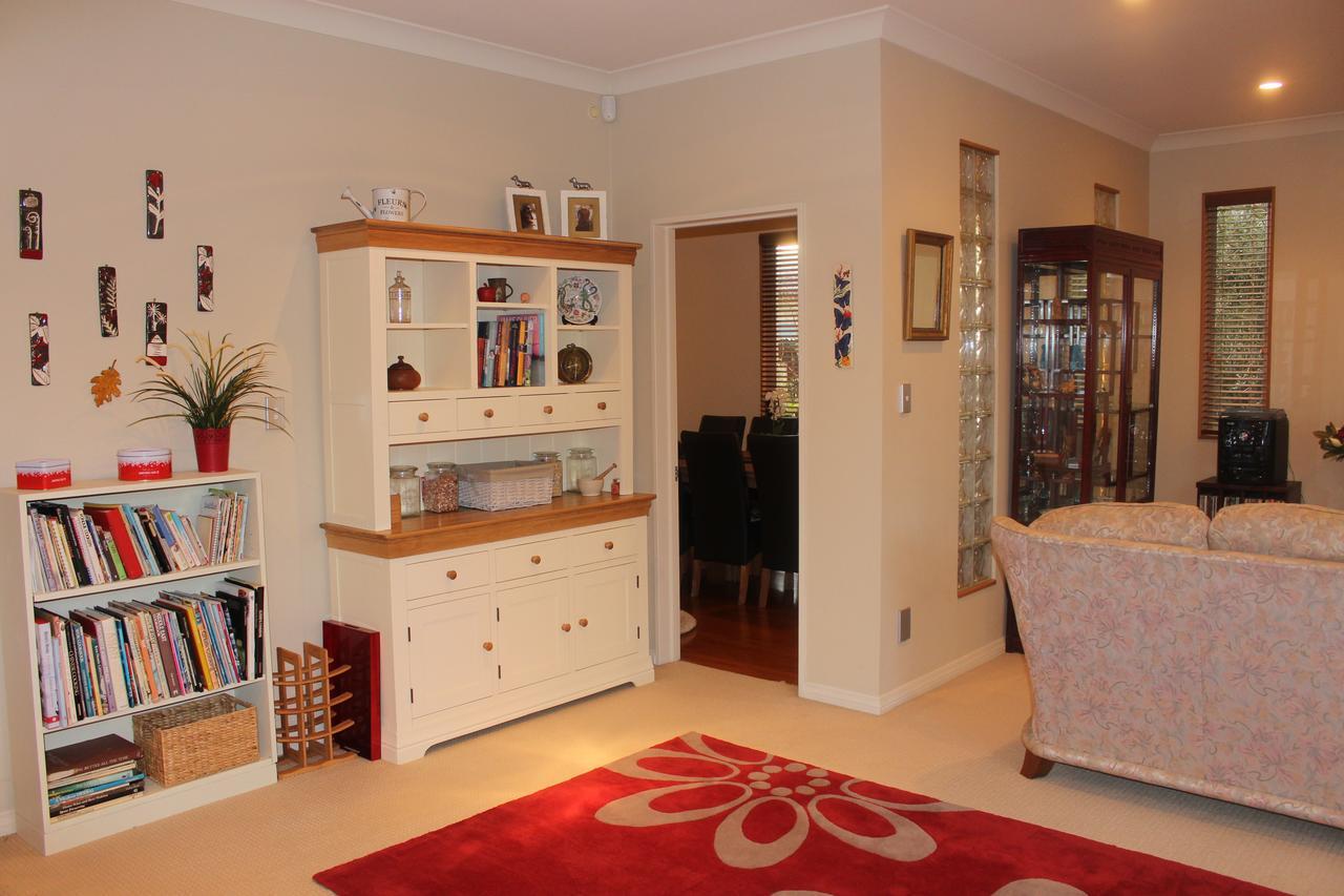 Amberwood * Auckland