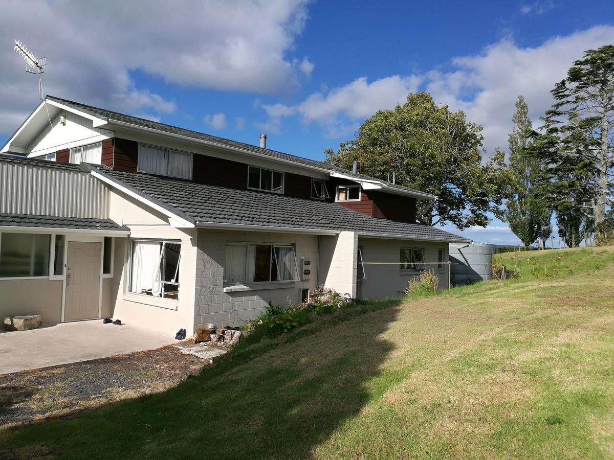 Weihai Mountain Whitford Lifestyle Villa Auckland