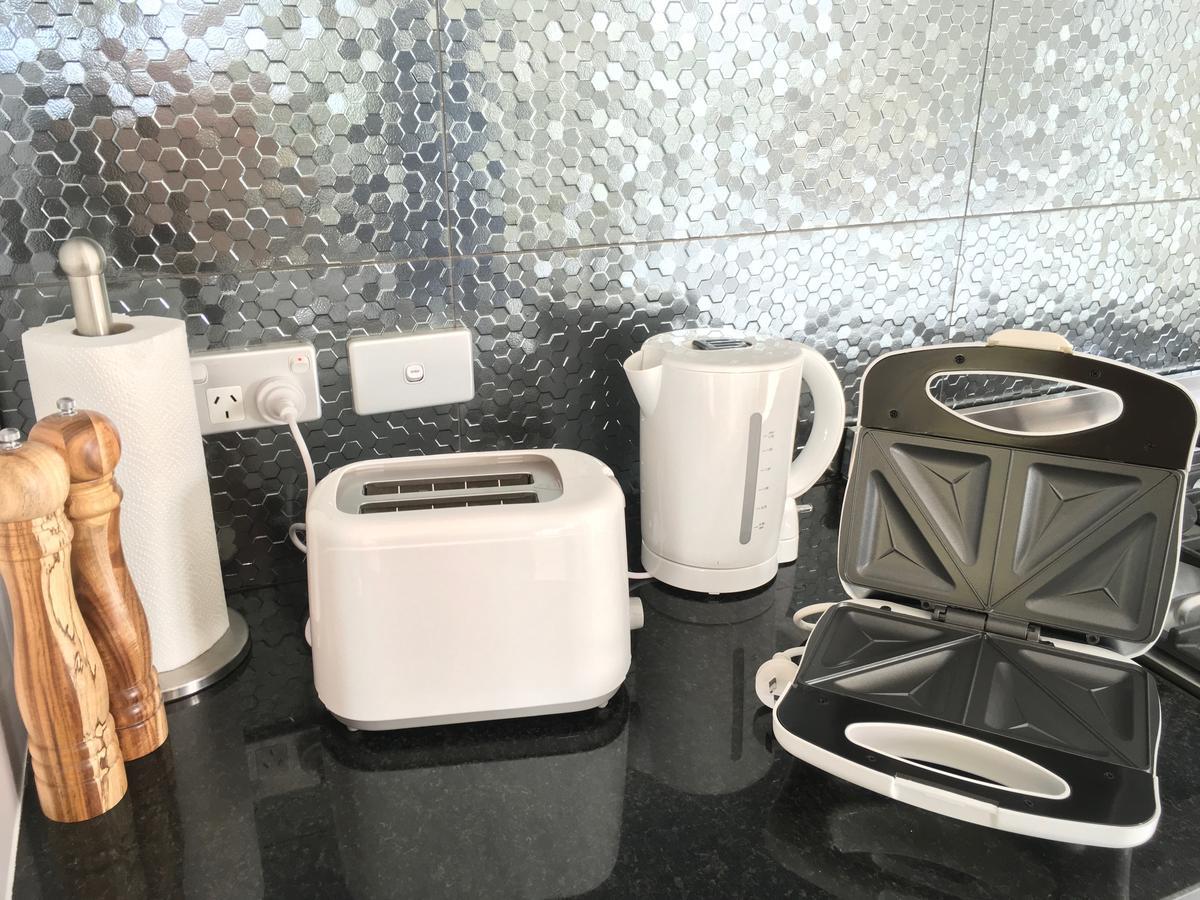 Ot Seaview Bed & Breakfast 4*