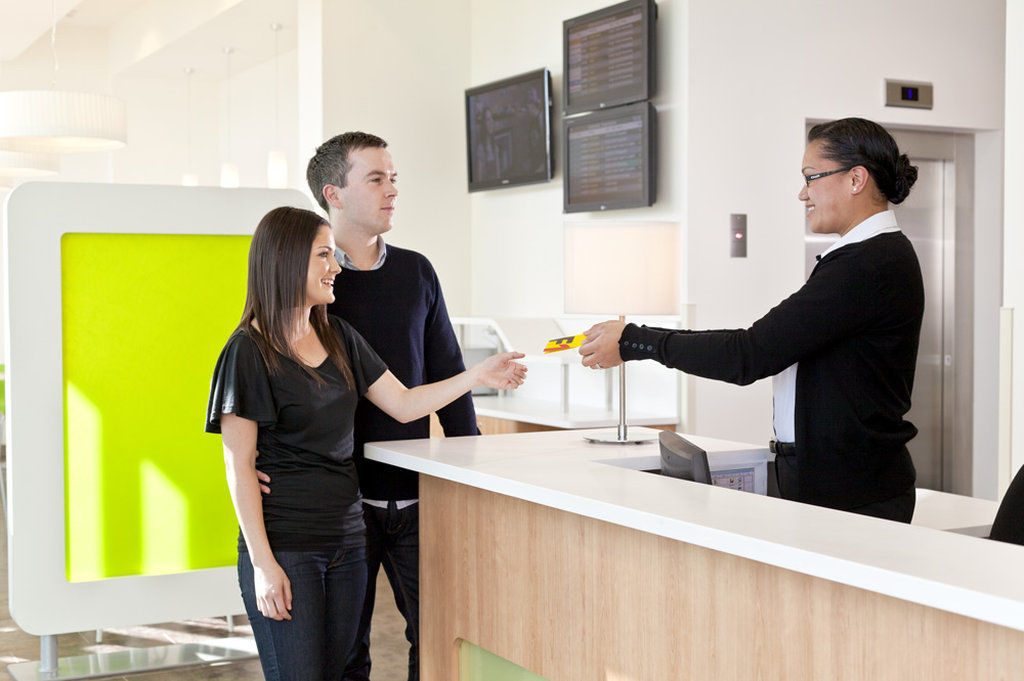 Hotel Ibis Budget Airport 3*