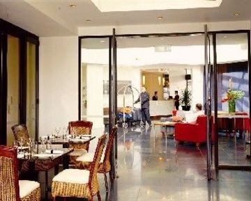 Hotel The Sebel Viaduct Harbour 4*