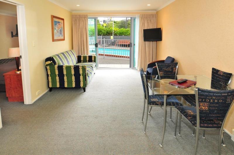 Motel Aristotles North Shore 4*