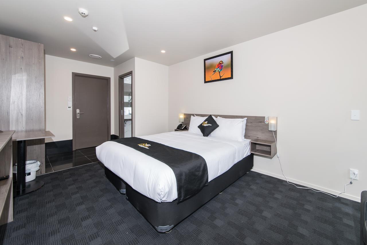 Bliss 3* Auckland