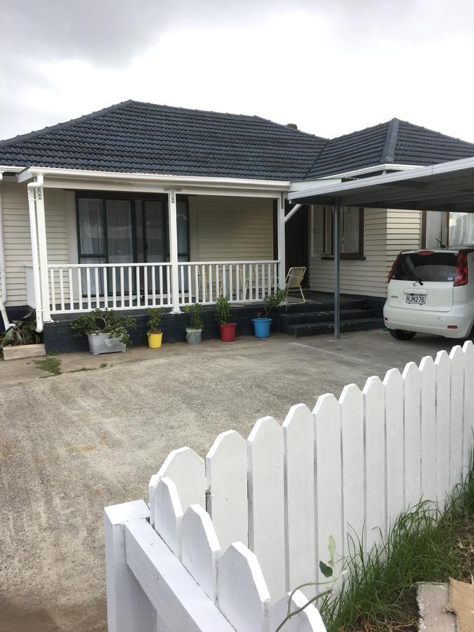At Homestay Homestay Auckland