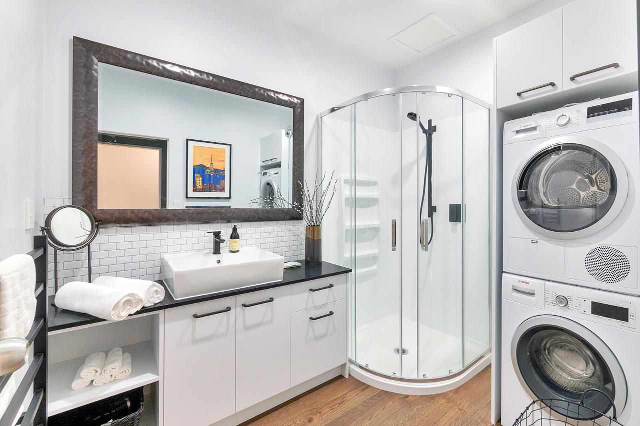 Chic Metro With Free Parking And Air-con Apartment Auckland