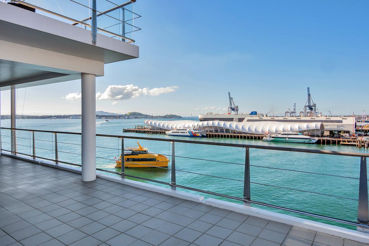 Stunning Harbour & City View Studio L Aircon & Wifi *
