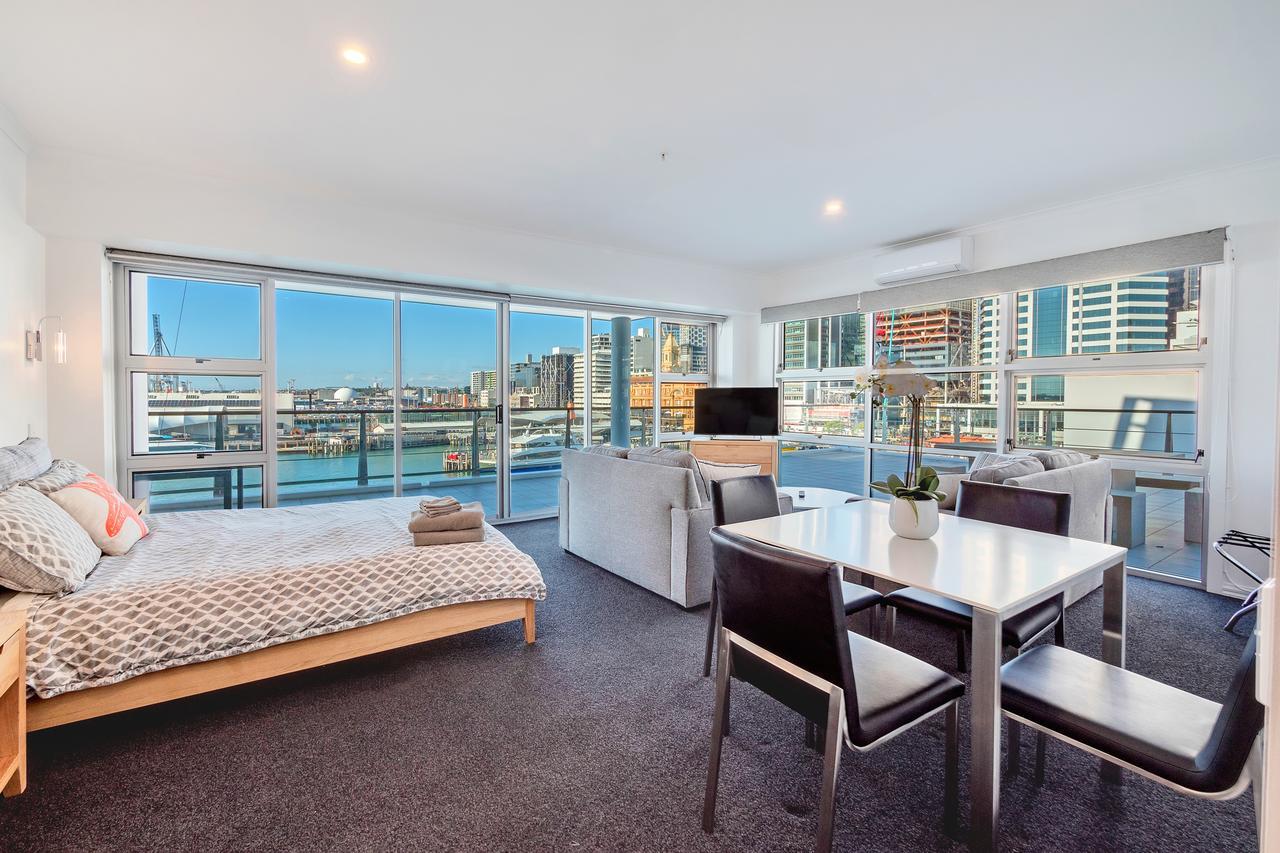 Stunning Harbour & City View Studio L Aircon & Wifi Auckland