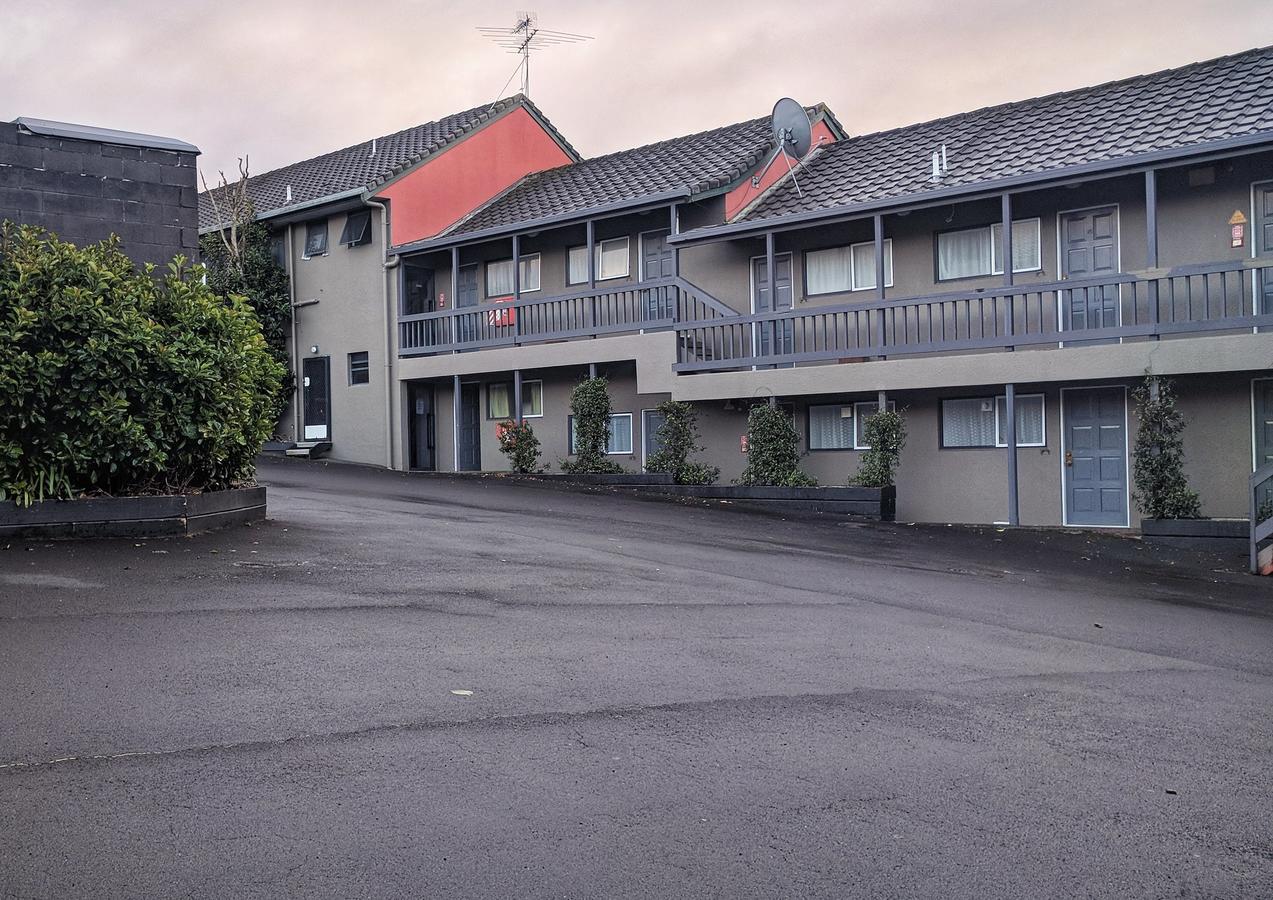 80 Motel