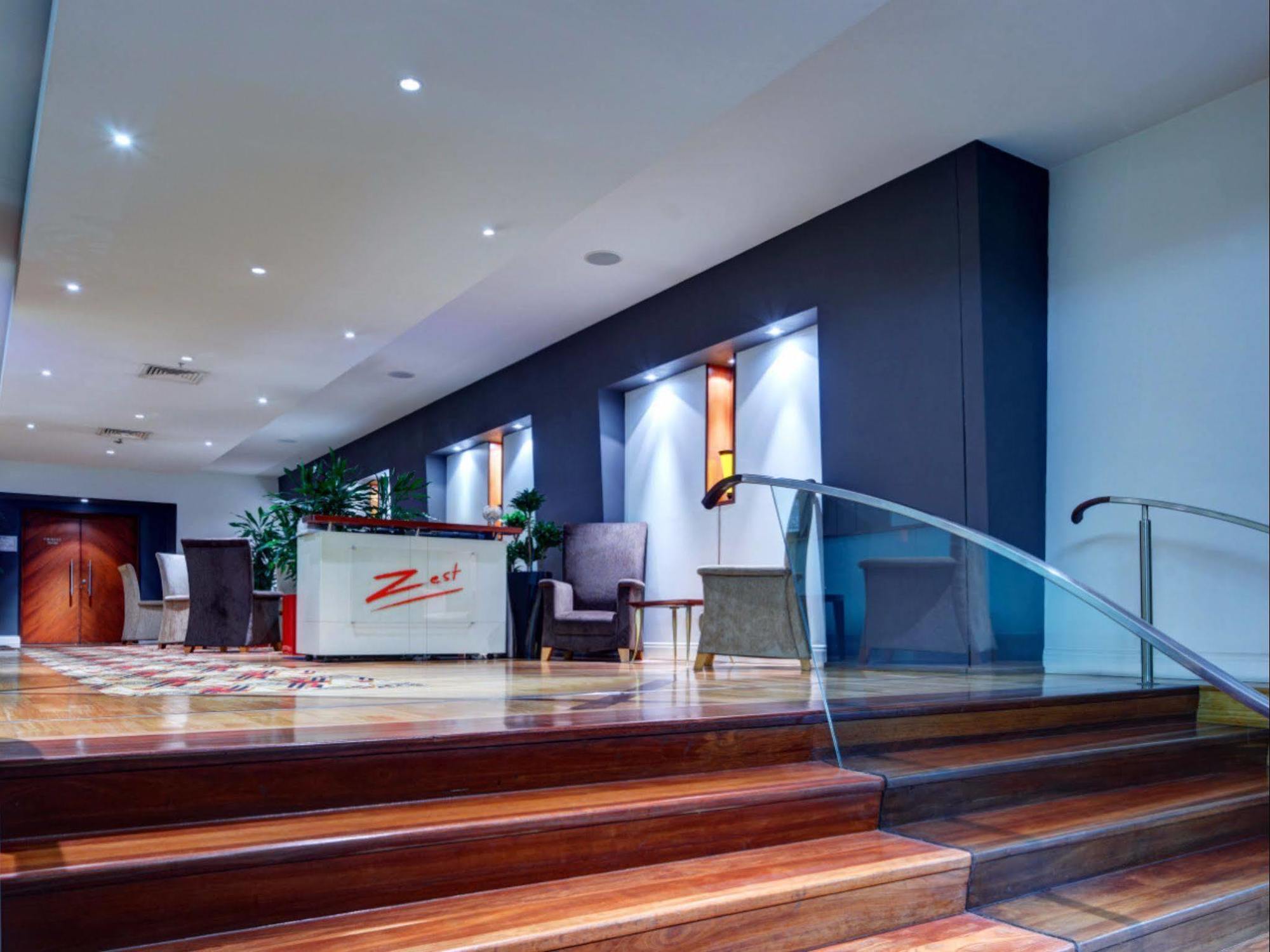 Adina Citylife Hotel 4*