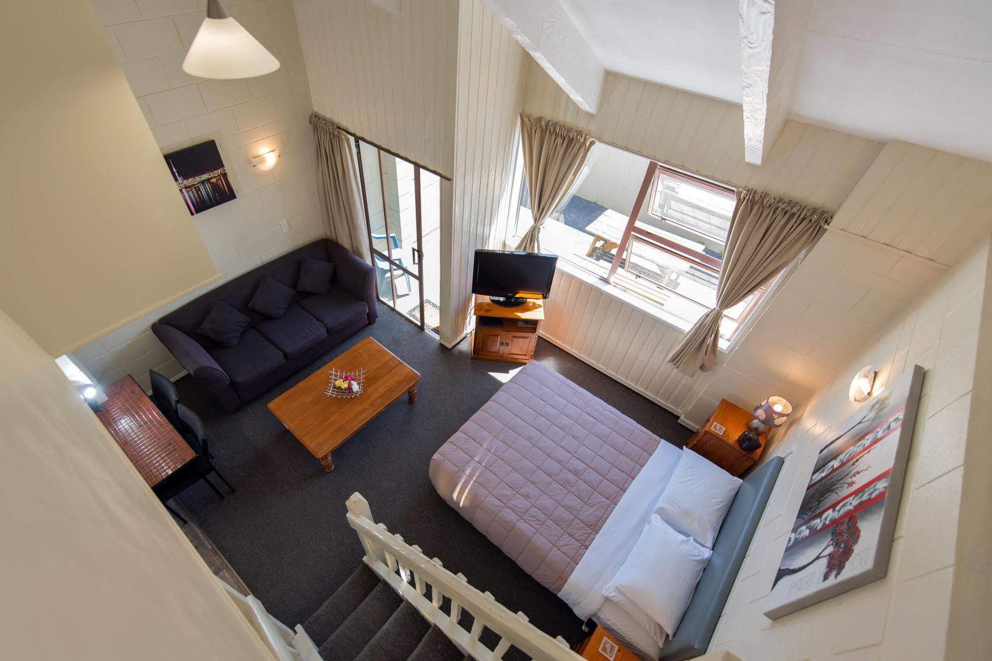 Howick Motor 3*