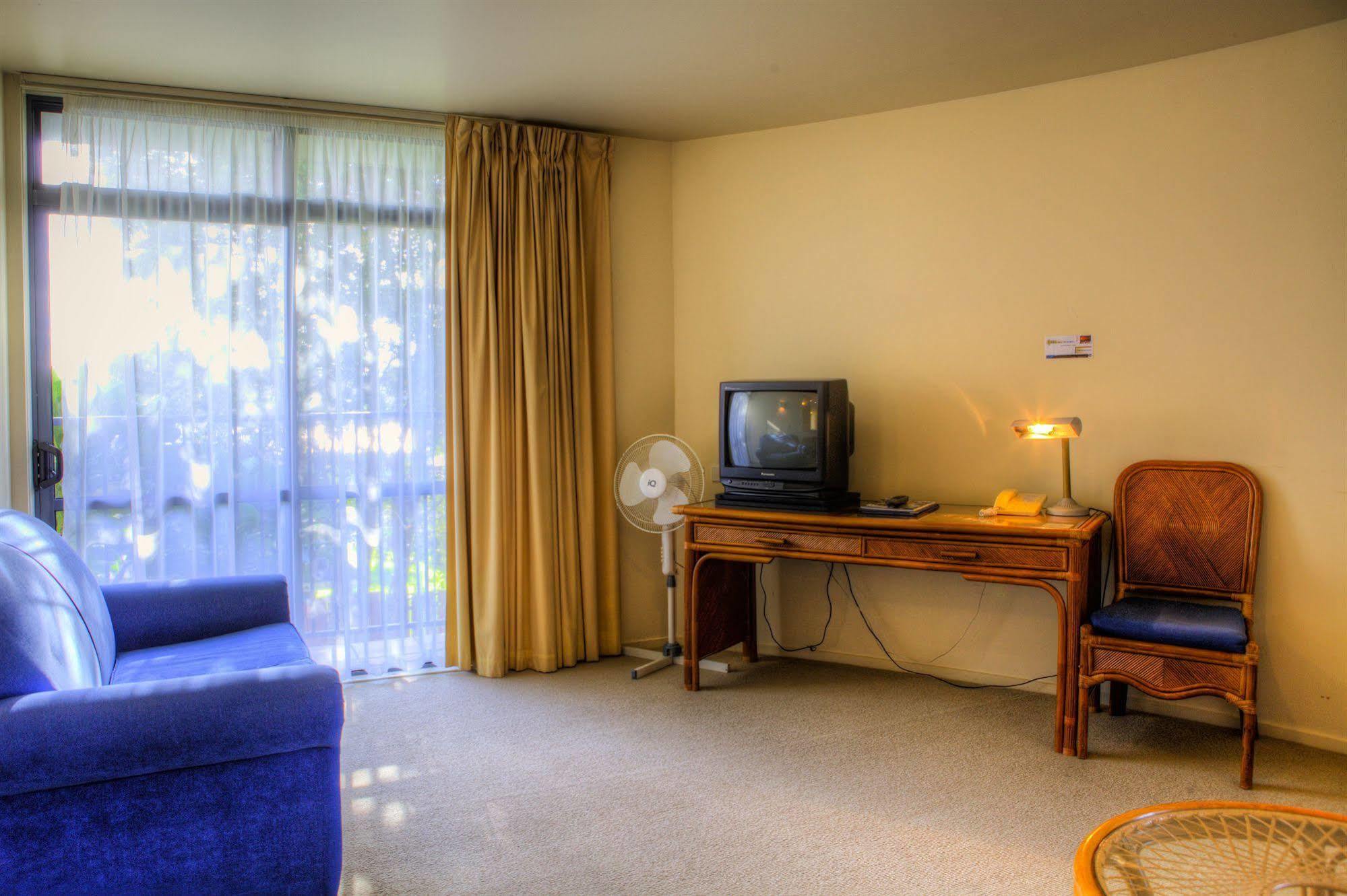 Of Sails Motel Auckland