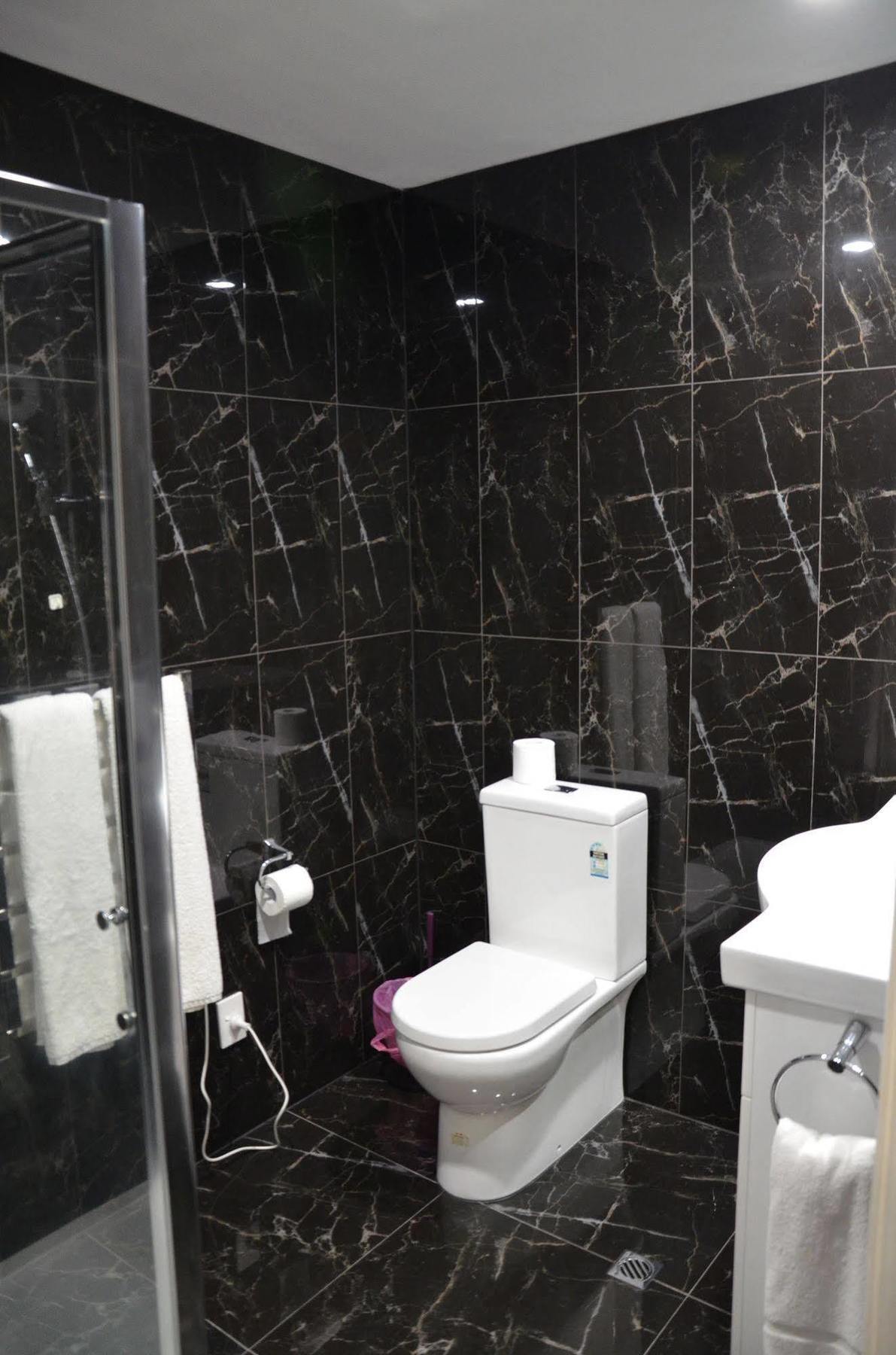 Hotel Parnell 3*