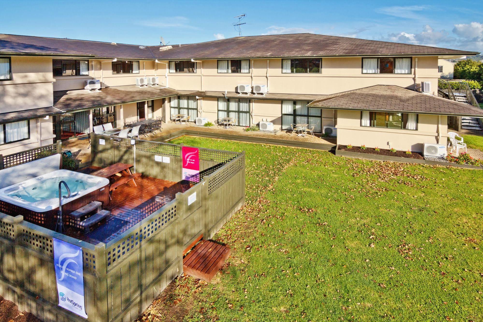 Motel Albany Oak Auckland